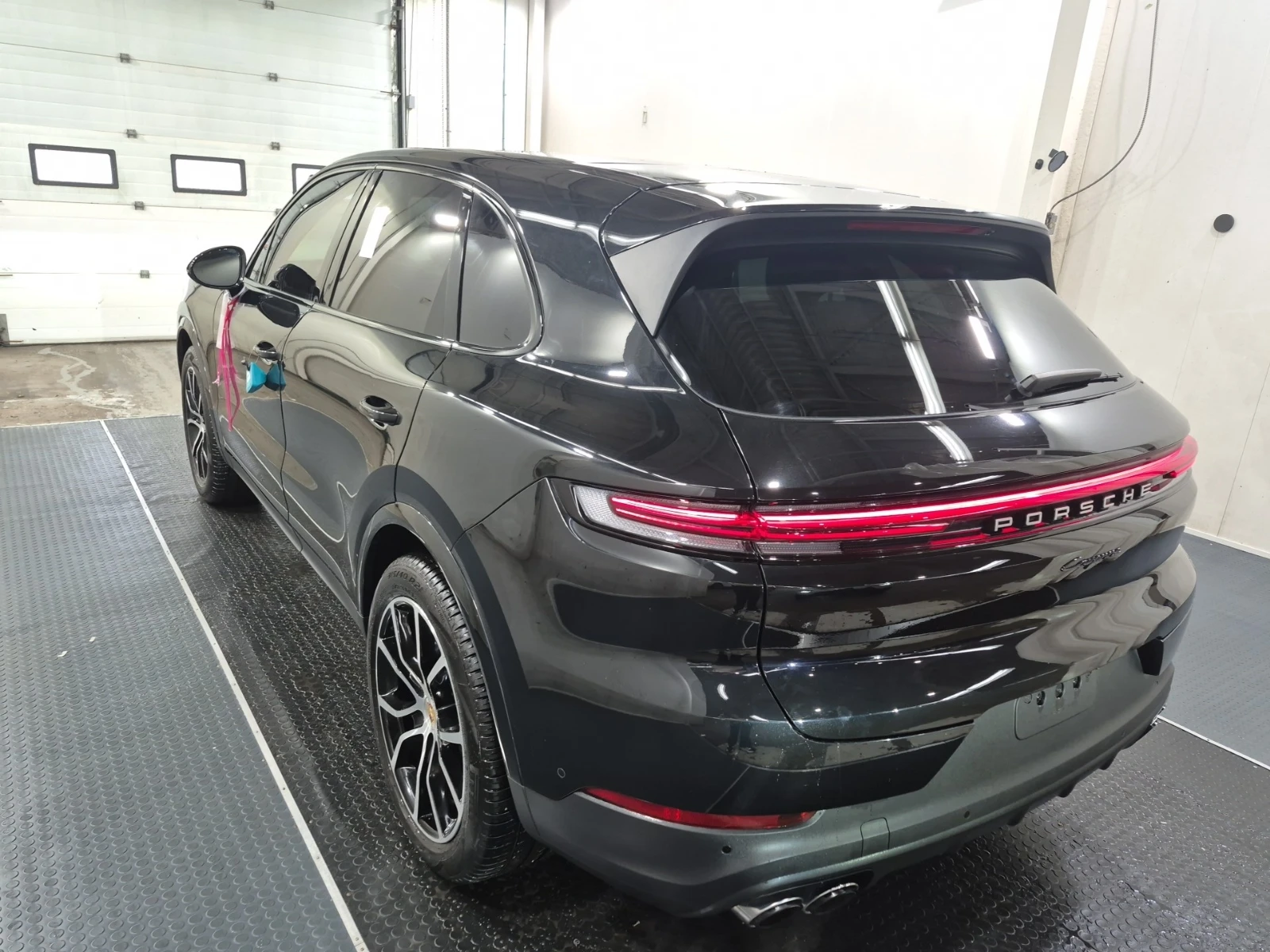 Porsche Cayenne * CARFAX *    | Mobile.bg   4