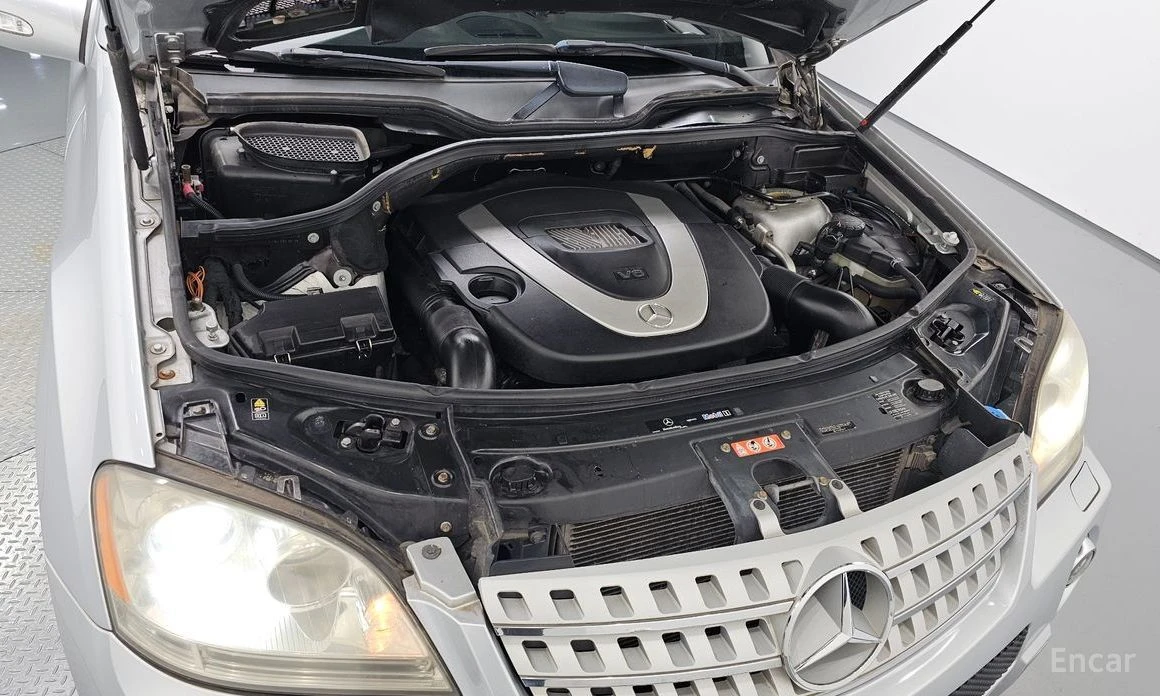 Mercedes-Benz ML 350  - изображение 6