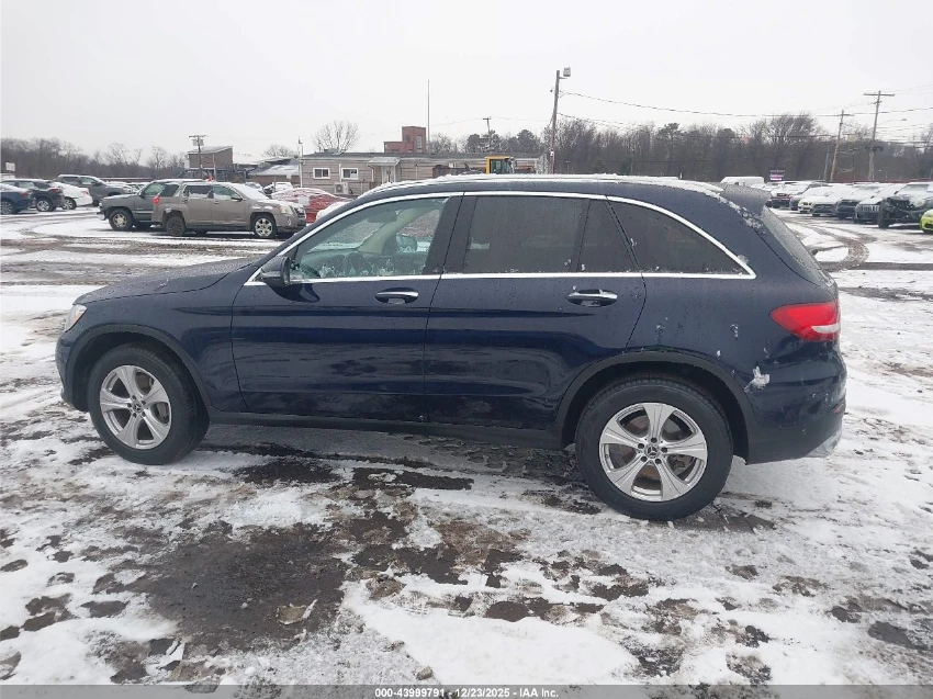 Mercedes-Benz GLC 300 4MATIC* �������* PANO* CARPLAY | Mobile.bg � ����������� 12