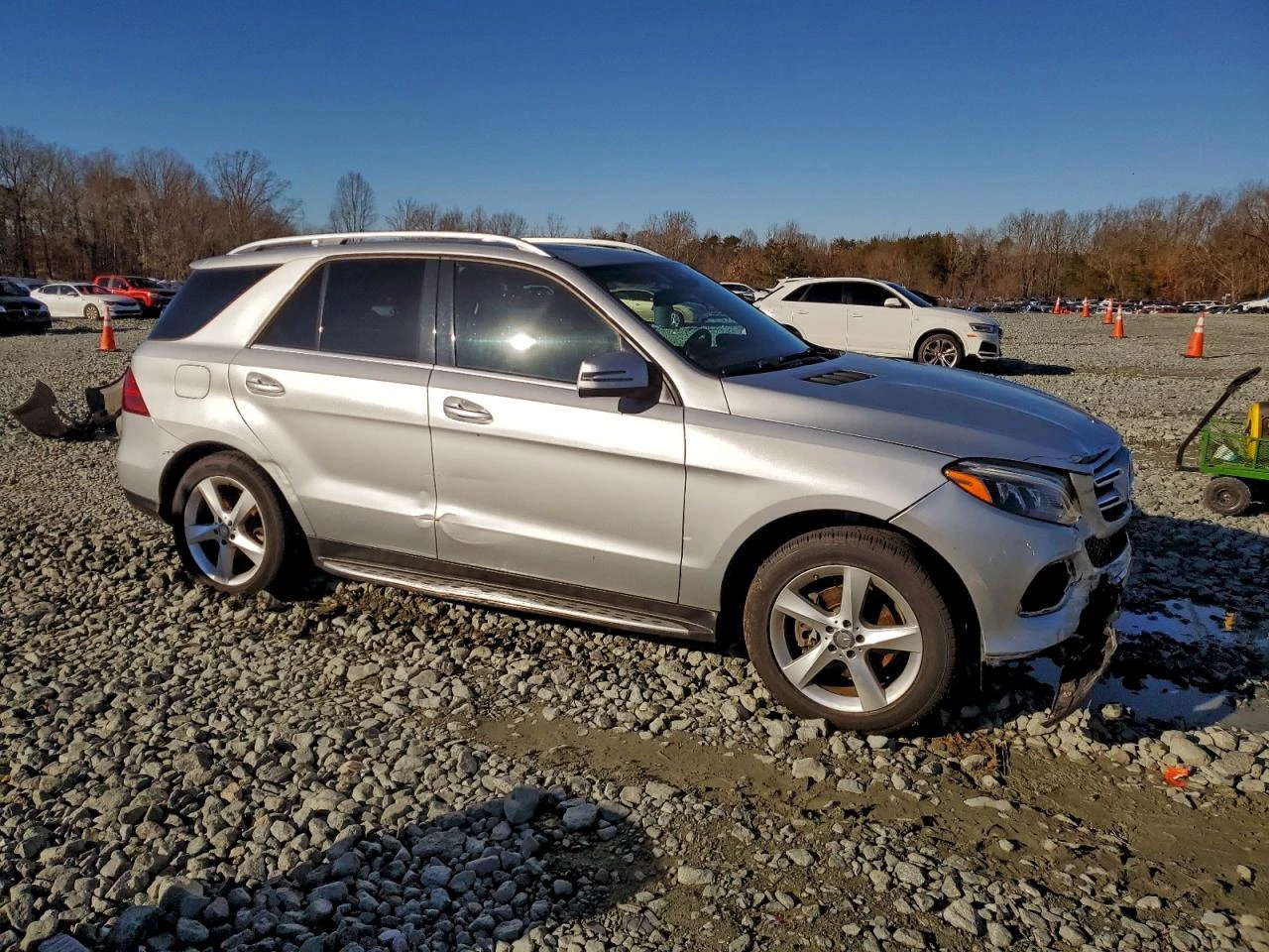 Mercedes-Benz GLE 350 4MATIC, снимка 4 - Автомобили и джипове - 53726637