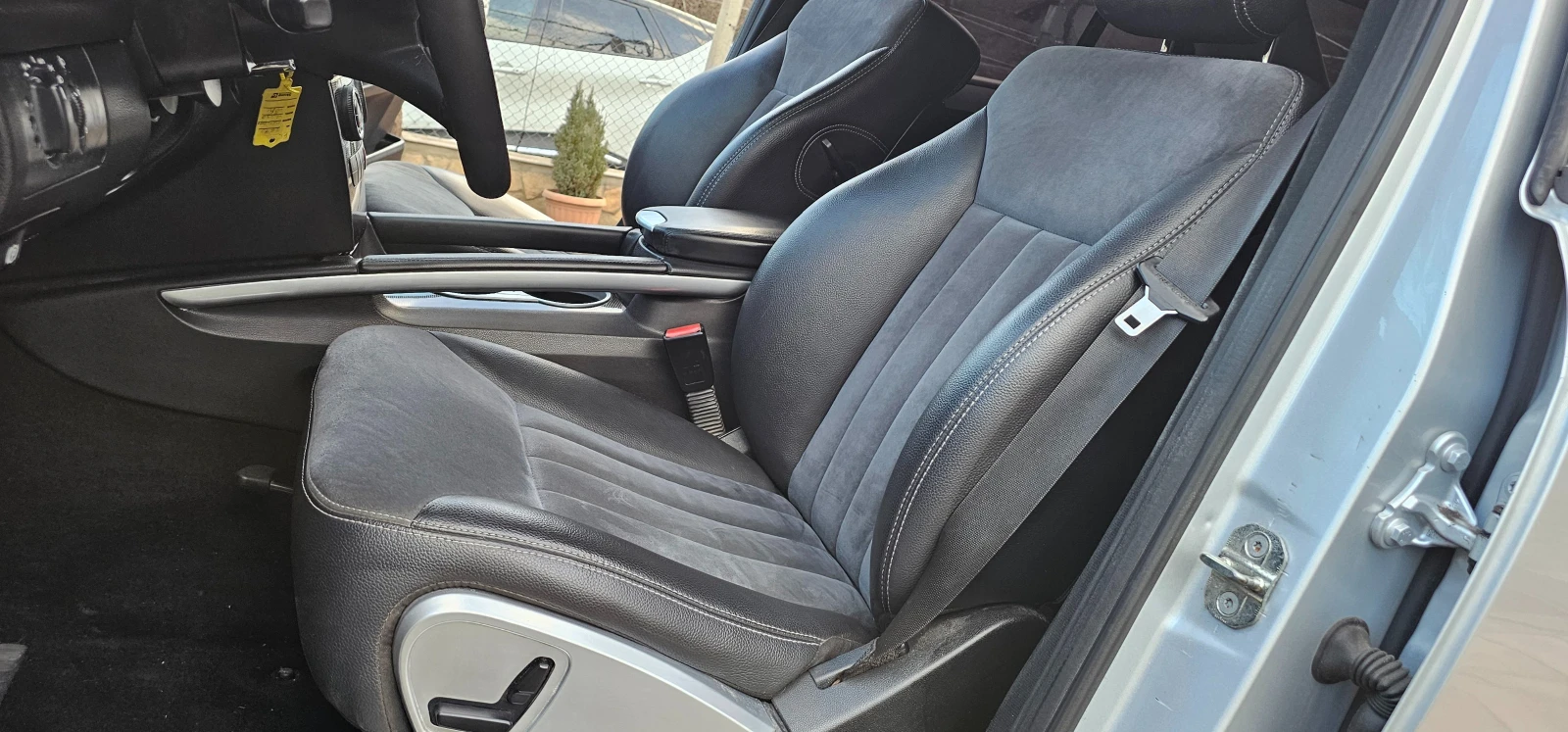 Mercedes-Benz ML 350 4 MATIC CDI, снимка 15 - Автомобили и джипове - 53978565