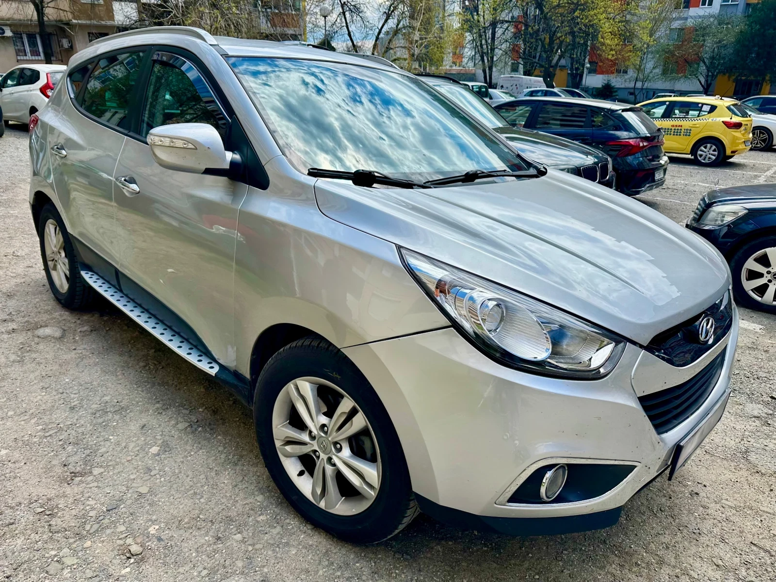 Hyundai IX35, снимка 2 - Автомобили и джипове - 54163828