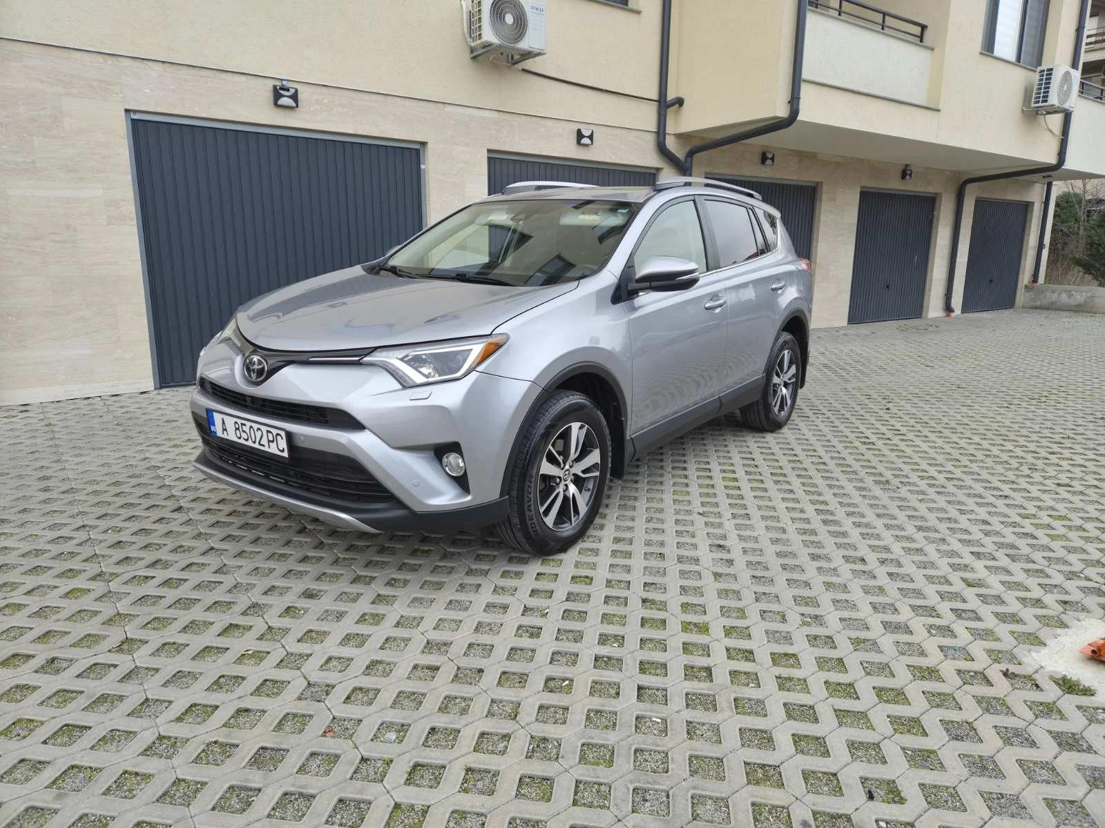 Toyota Rav4, снимка 7 - Автомобили и джипове - 54500260