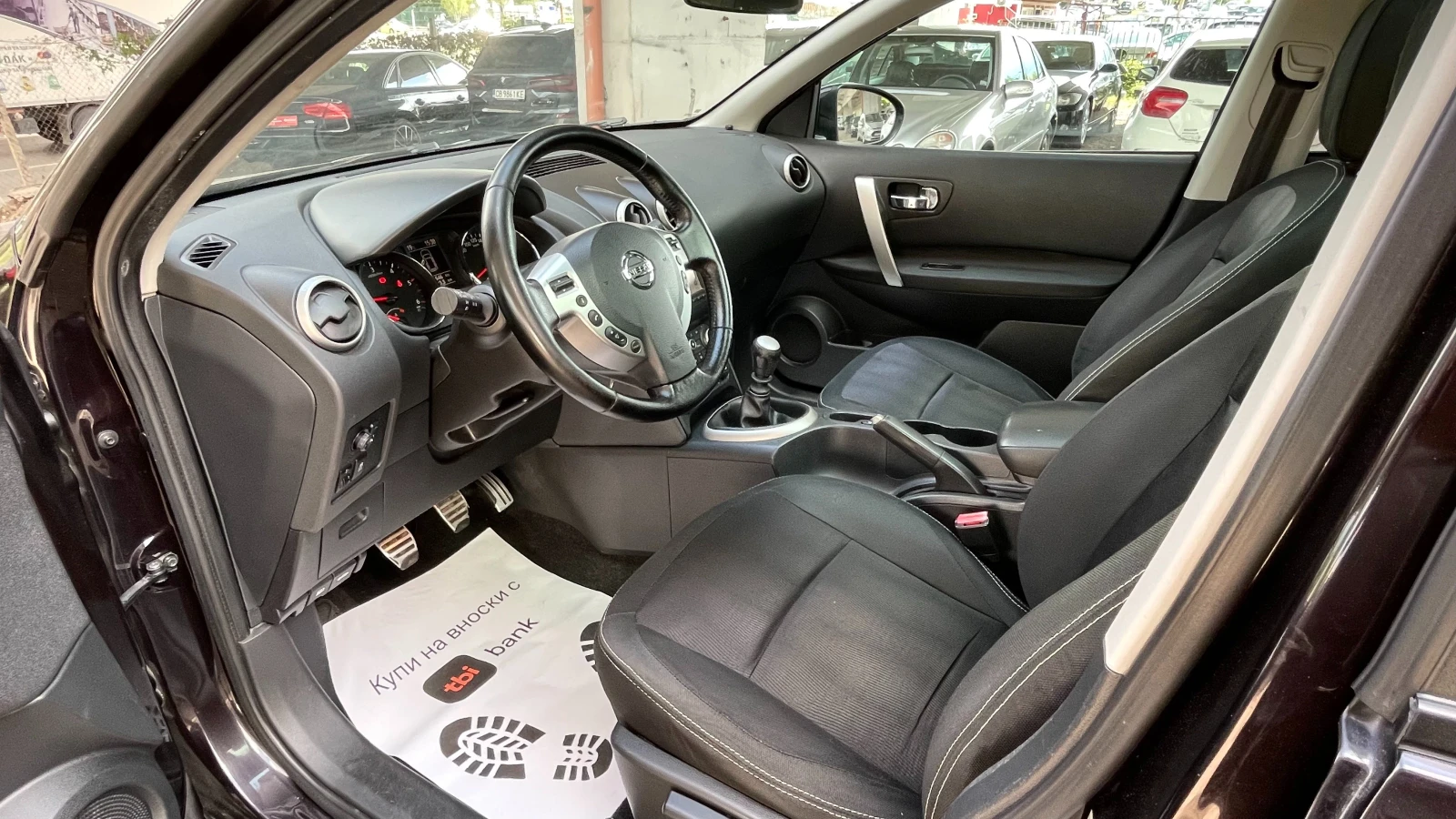 Nissan Qashqai N-TEC, снимка 10 - Автомобили и джипове - 54890240