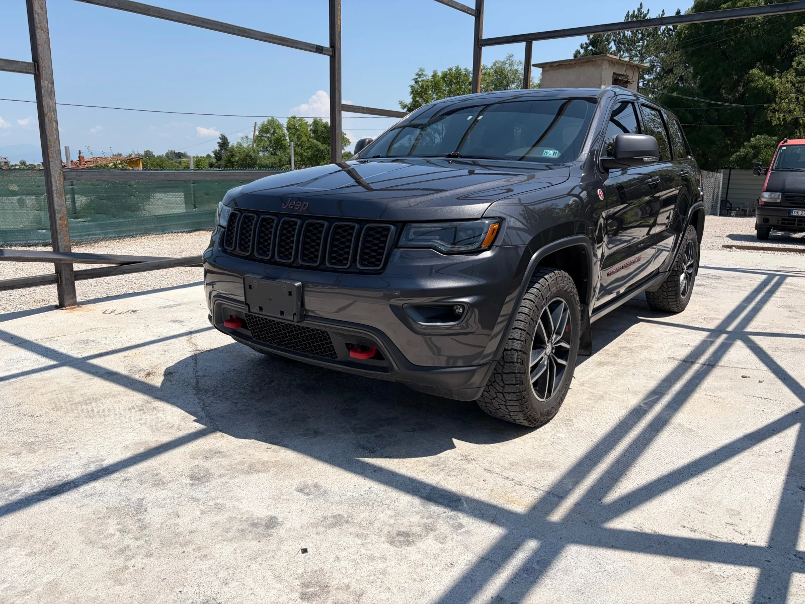 Jeep Grand cherokee Trailhawk, снимка 3 - Автомобили и джипове - 55345975