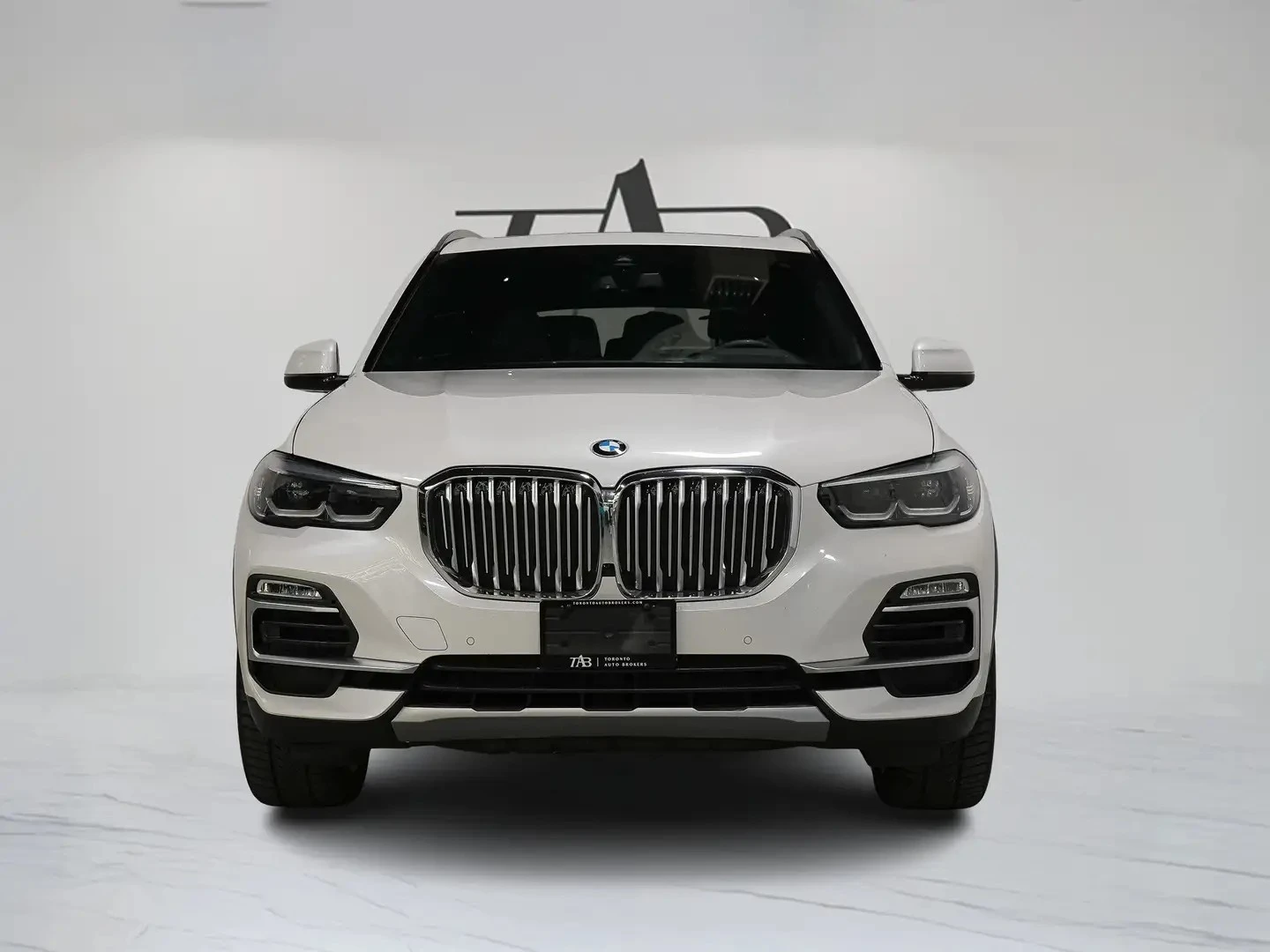 BMW X5 xDrive40i Premium pkg ЦЕНА ДО БЪЛГАРИЯ АВТОКРЕДИТ, снимка 2 - Автомобили и джипове - 55901041