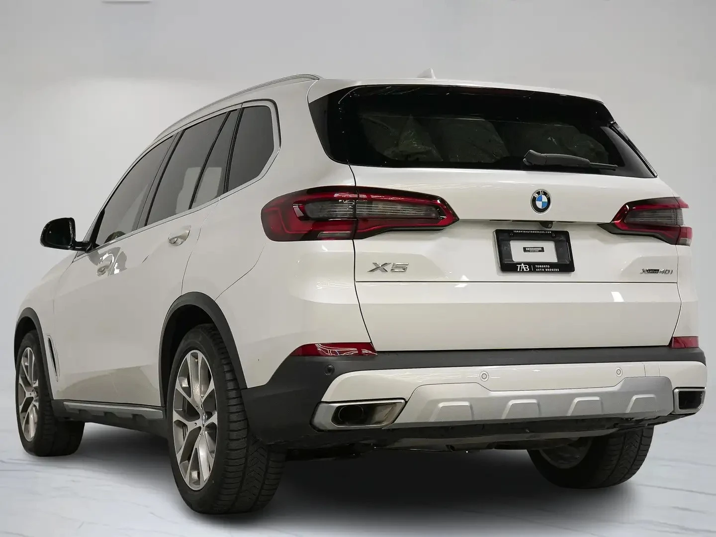 BMW X5 xDrive40i Premium pkg ЦЕНА ДО БЪЛГАРИЯ АВТОКРЕДИТ, снимка 4 - Автомобили и джипове - 55901041