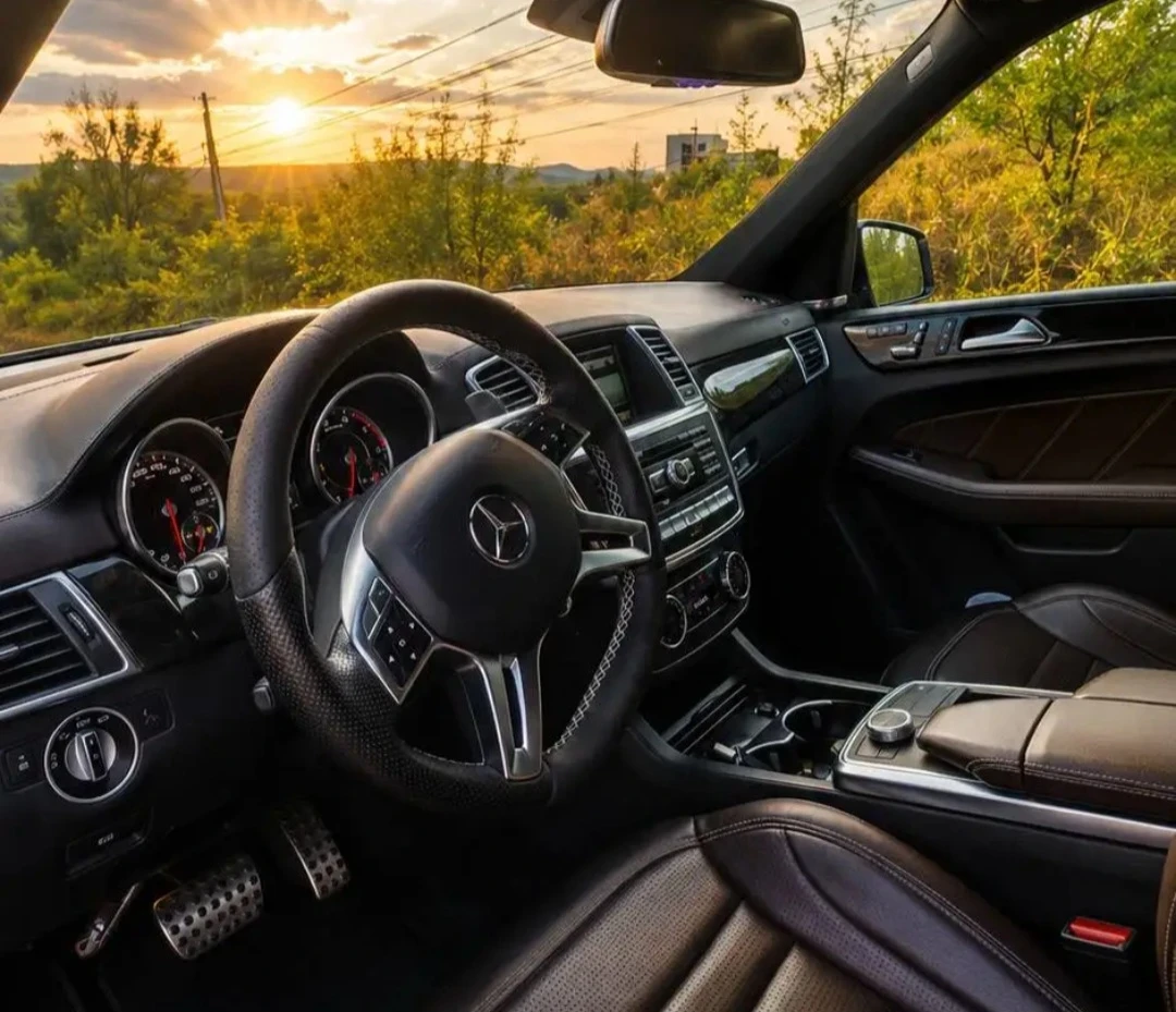 Mercedes-Benz ML 63 AMG Competition , снимка 3 - Автомобили и джипове - 56059858