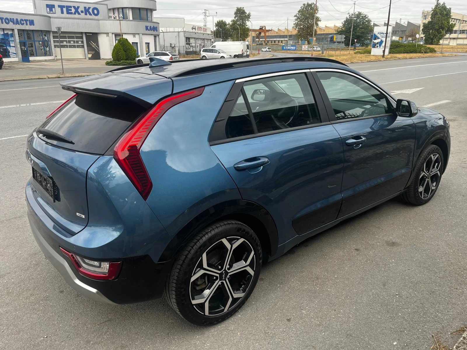 Kia Niro 45хил. Км, снимка 6 - Автомобили и джипове - 56168030