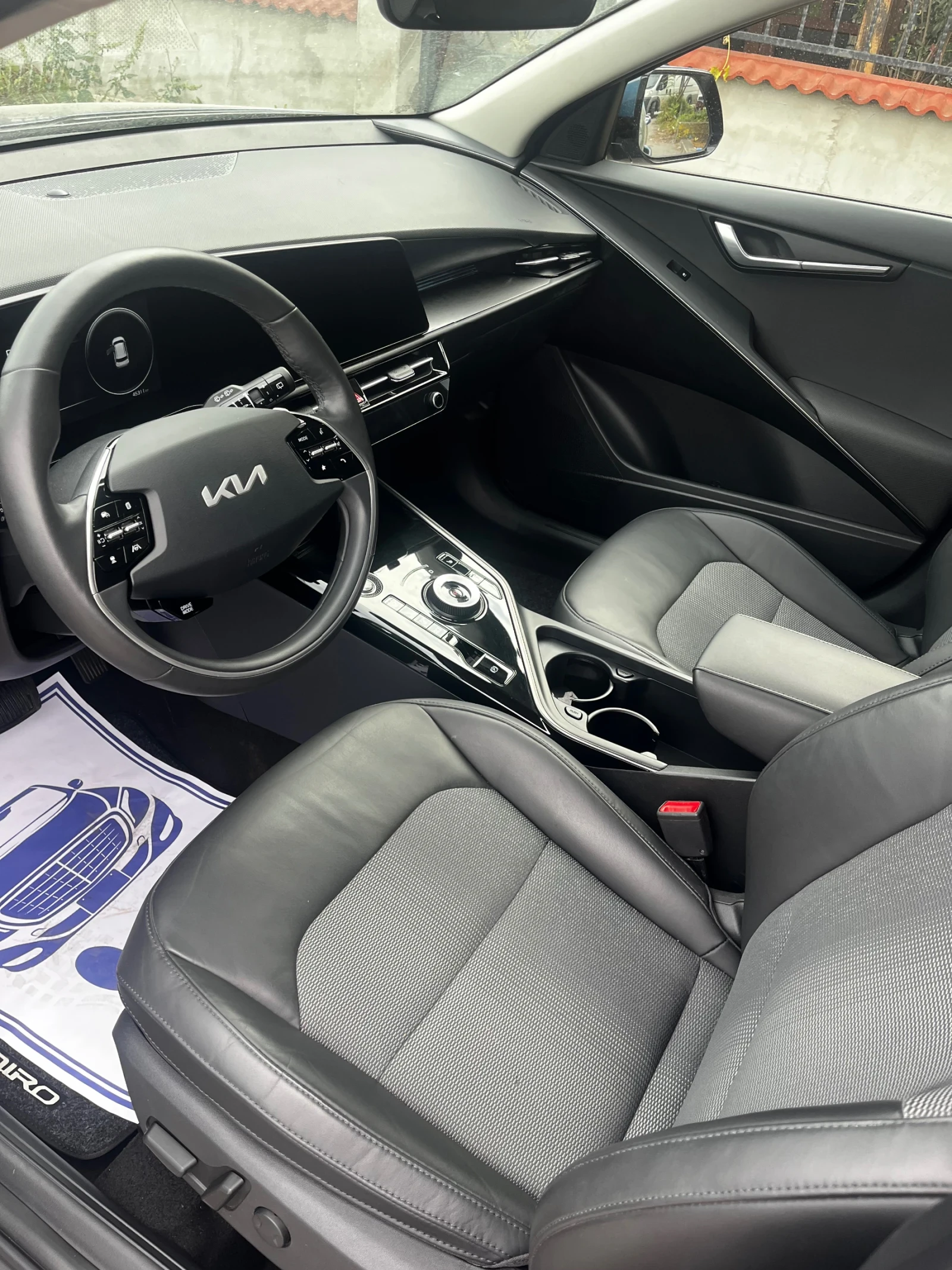 Kia Niro 45хил. Км, снимка 7 - Автомобили и джипове - 56168030