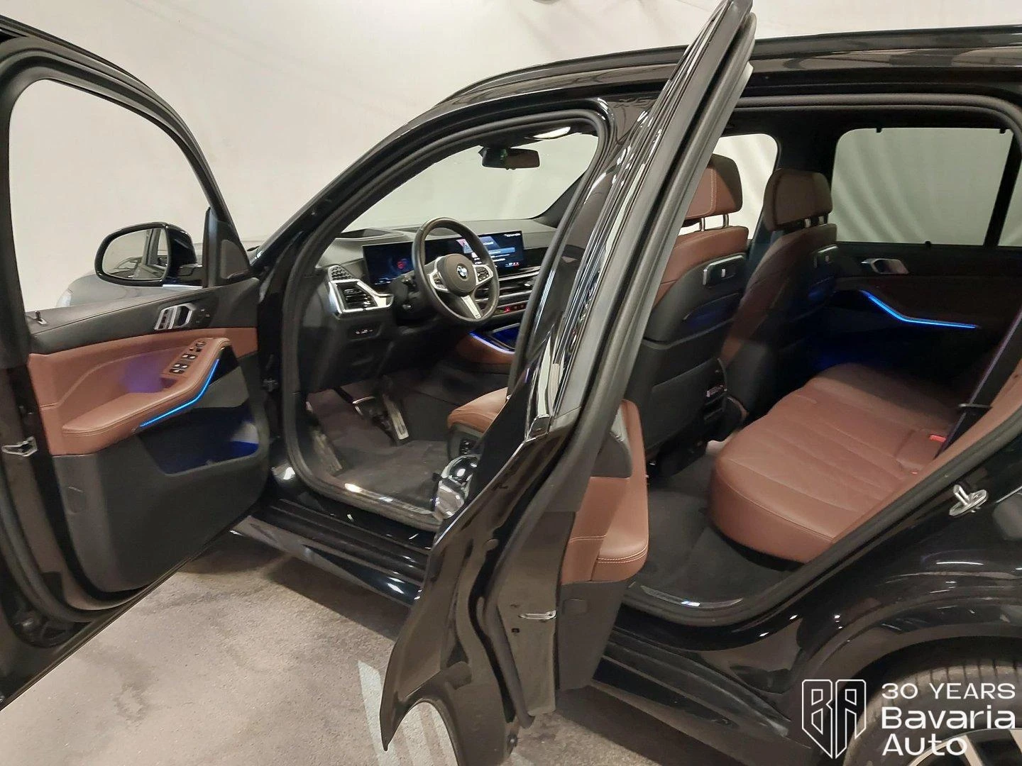 BMW X5 40i xDrive  Sportautomatic, снимка 5 - Автомобили и джипове - 56235359