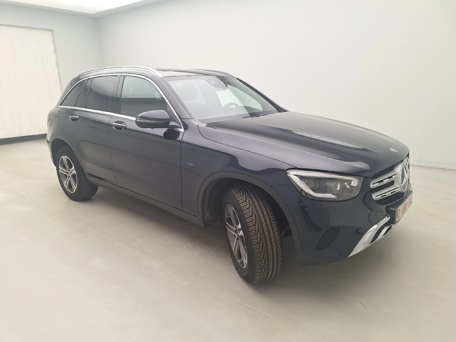 Mercedes-Benz GLC 300e 4Matic LED Navi Leather Panorama | Mobile.bg � ����������� 3