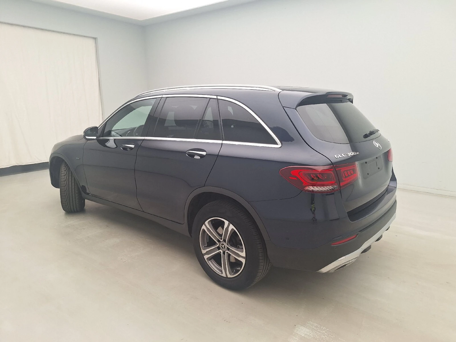 Mercedes-Benz GLC 300e 4Matic LED Navi Leather Panorama | Mobile.bg � ����������� 4