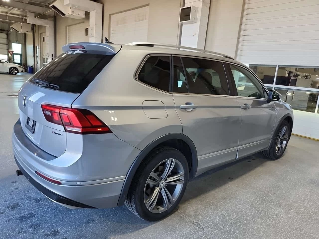 VW Tiguan Highline/CARFAX/�������/��������/ | Mobile.bg � ����������� 3