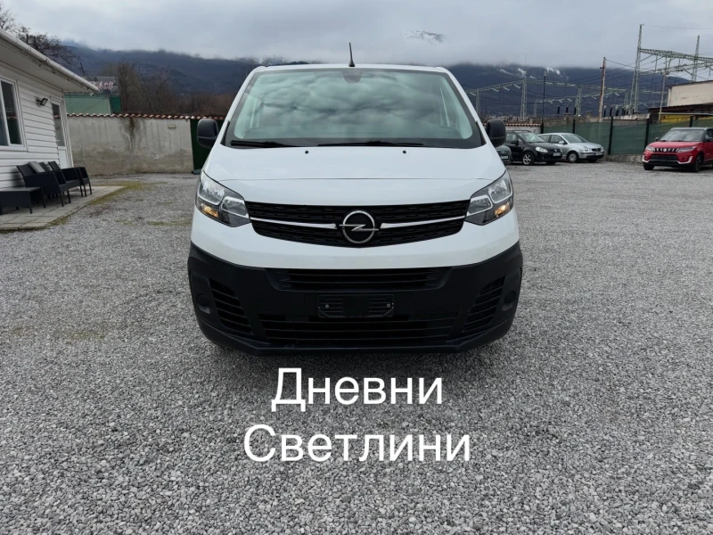 Opel Vivaro AUTOMATIC * КОЖА* КАМЕРА* 2.0d 122hp* euro 6, снимка 6 - Бусове и автобуси - 53429687