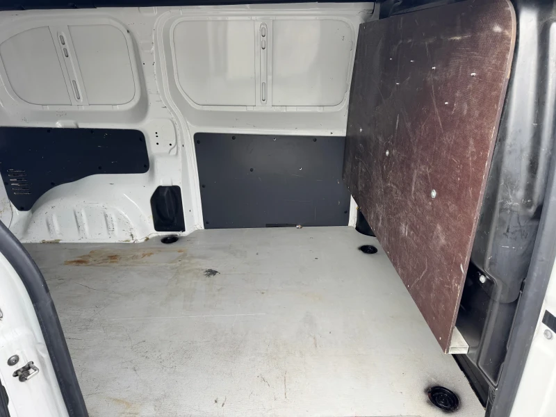 Opel Vivaro AUTOMATIC * КОЖА* КАМЕРА* 2.0d 122hp* euro 6, снимка 14 - Бусове и автобуси - 53429687