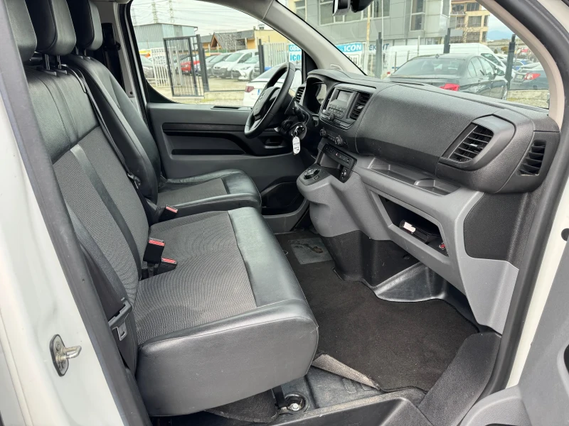 Opel Vivaro AUTOMATIC * КОЖА* КАМЕРА* 2.0d 122hp* euro 6, снимка 17 - Бусове и автобуси - 53429687
