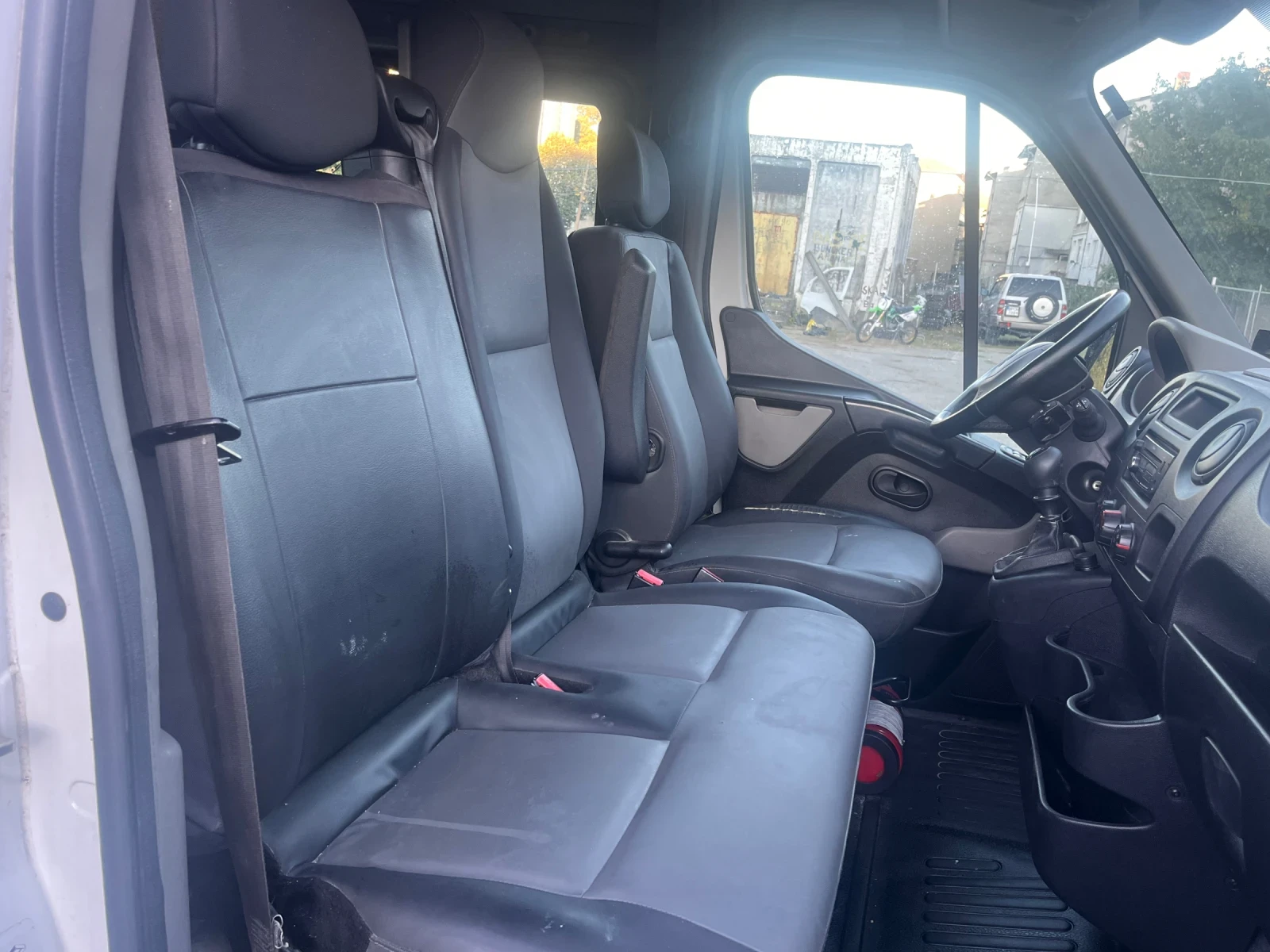 Renault Master 2.3DCI 7Места КЛИМАТИК - изображение 4