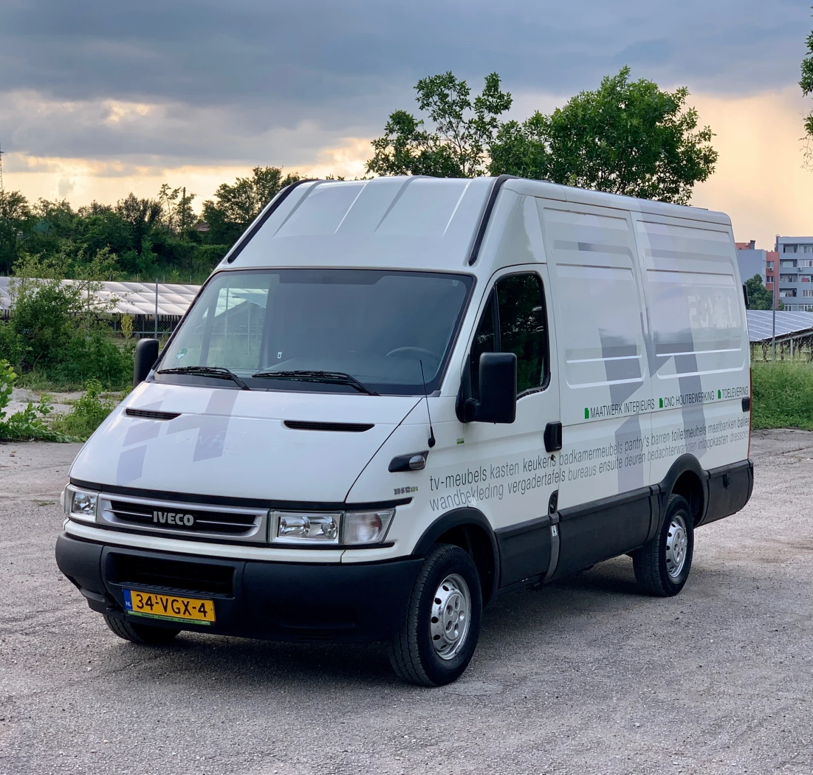 Iveco Daily КЛИМАТИК* 179ХИЛ.КМ* СЕДАЛКА НА КИЛОГРАМИ* КАМЕРА - изображение 2