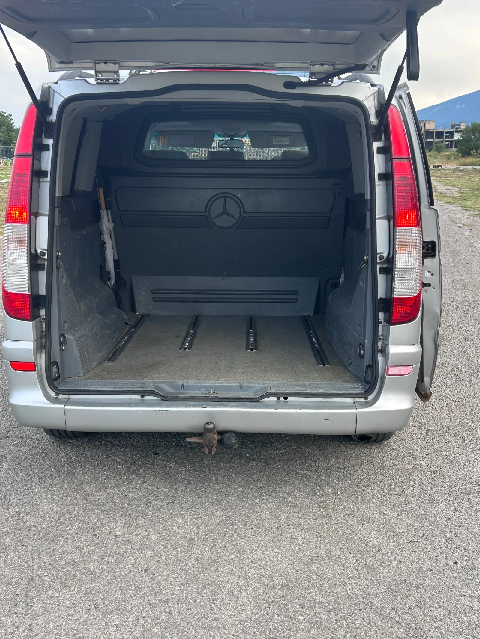 Mercedes-Benz Viano 2.2 150коня 4+ 1, снимка 5 - Бусове и автобуси - 55439033
