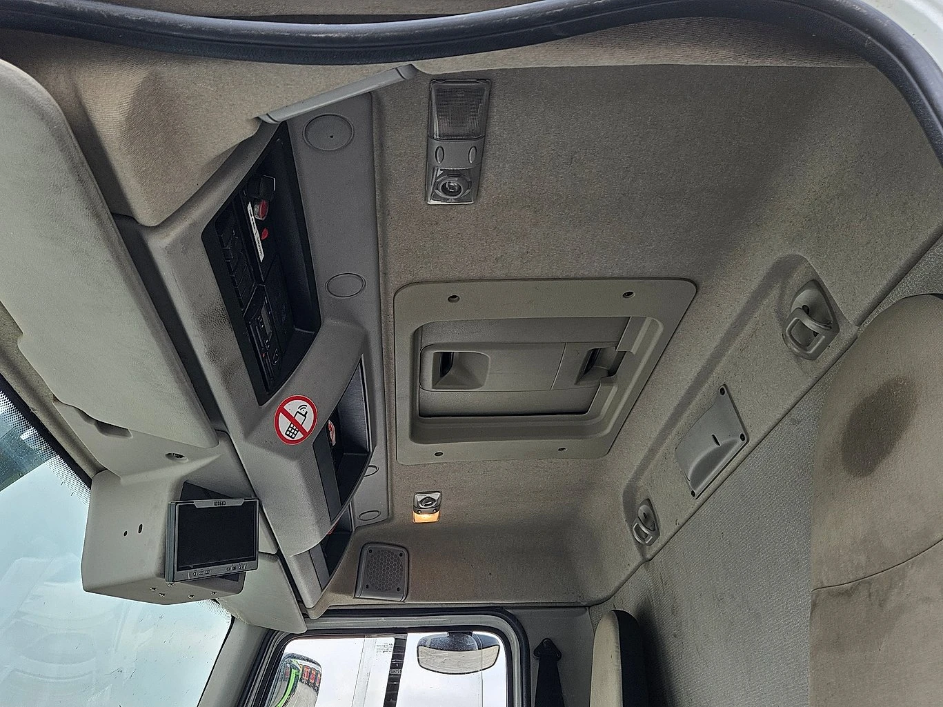 Renault Premium  Premium 320, снимка 10 - Камиони - 53931252