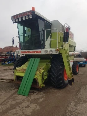      Claas DOMINATOR 118 SL MAXI 