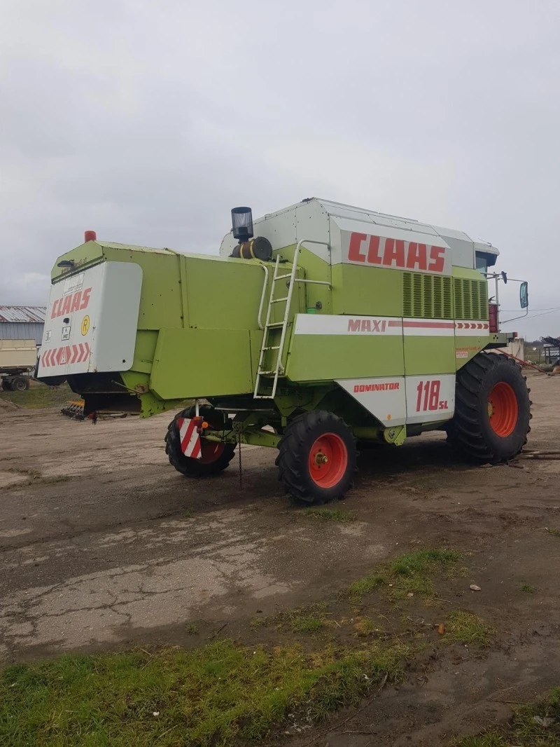 Комбайн Claas DOMINATOR 118 SL MAXI , снимка 3 - Селскостопанска техника - 45639743