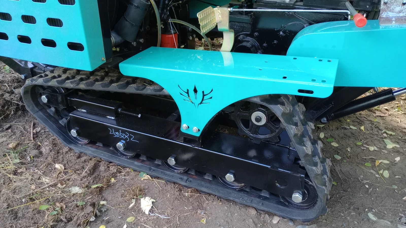 Трактор Друга марка JY-35 3-цилиндров двигател с водно охлаждане  - изображение 4