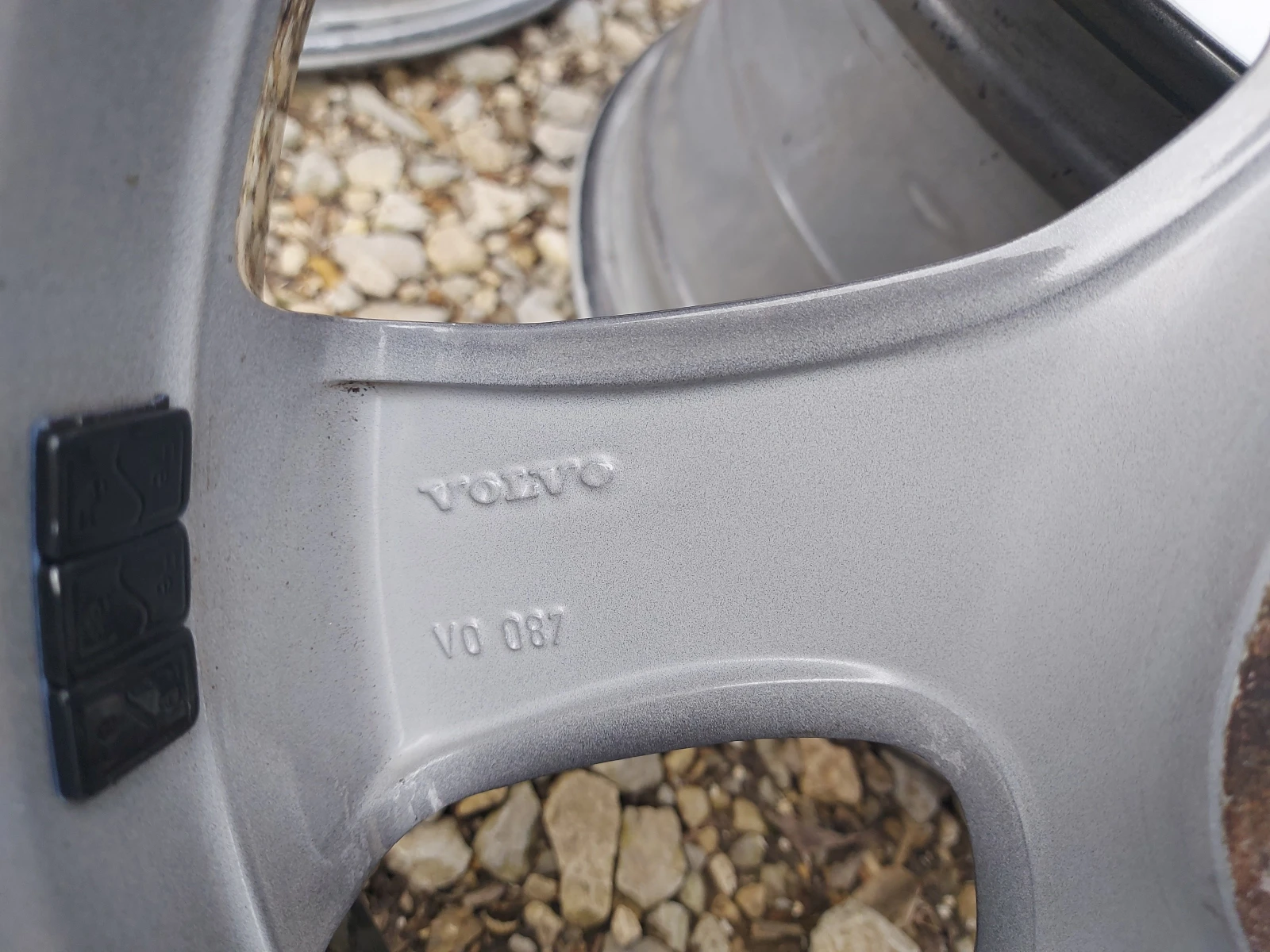 ������ �� Volvo | Mobile.bg � ����������� 7