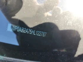 Porsche Panamera 4S  CARFAX, снимка 16