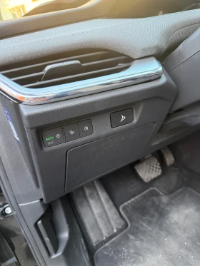 Skoda Enyaq iV80 HeadUP display, Панорама. Термопомпа, снимка 15
