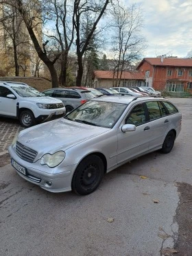 Mercedes-Benz C 220, снимка 3