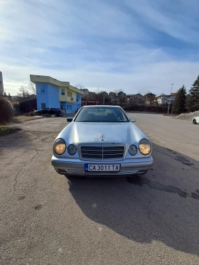 Mercedes-Benz E 220 220 CDI, снимка 4