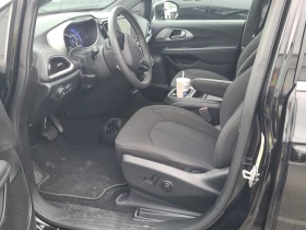 Chrysler Pacifica * TOURING * CARFAX *    | Mobile.bg    5