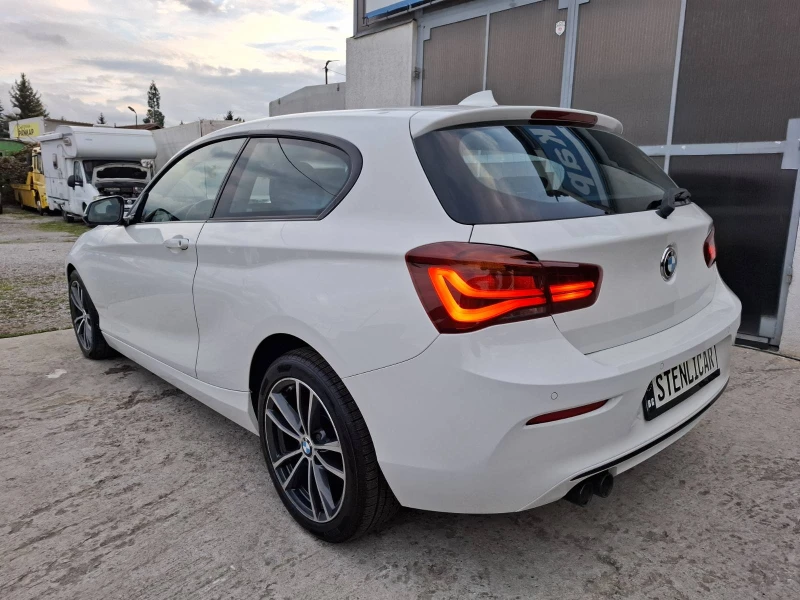 BMW 120  xDrive+ SportLine+ LED, снимка 8 - Автомобили и джипове - 47722367
