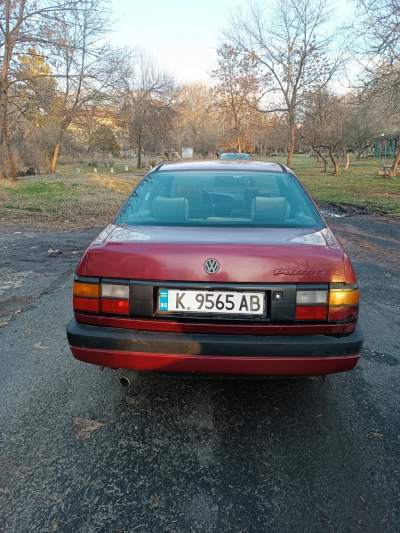 VW Passat, снимка 3 - Автомобили и джипове - 48522242