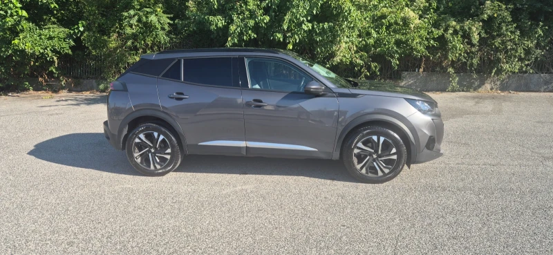 Peugeot 2008 Allure , снимка 9 - Автомобили и джипове - 51706216