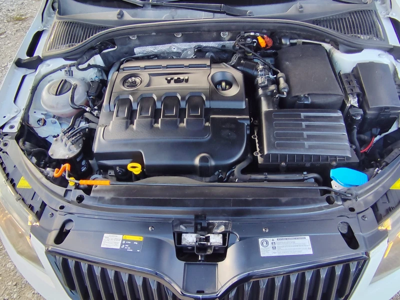 Skoda Octavia 1.6 дизел 105 коня, снимка 14 - Автомобили и джипове - 52195228