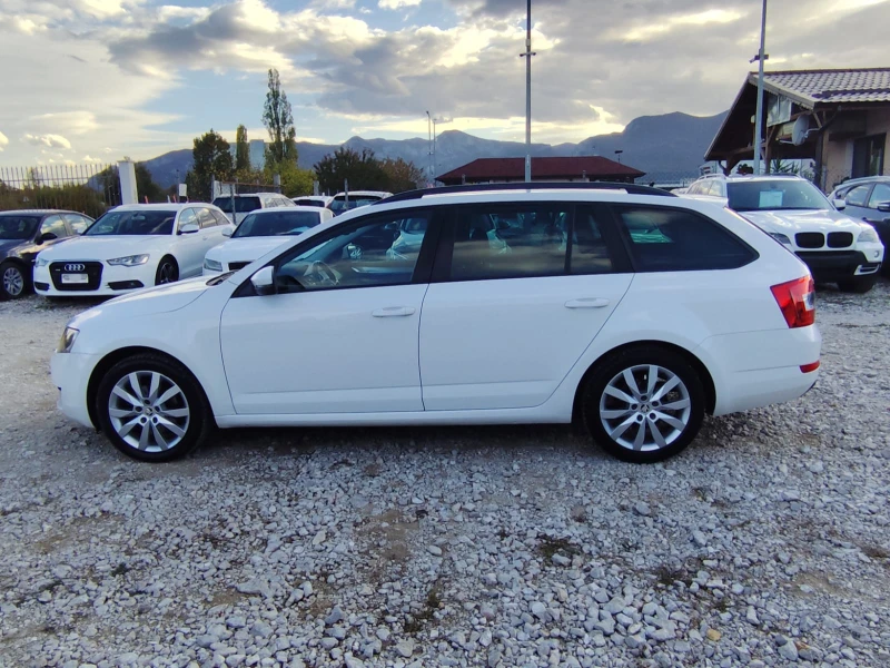 Skoda Octavia 1.6 дизел 105 коня, снимка 8 - Автомобили и джипове - 52195228