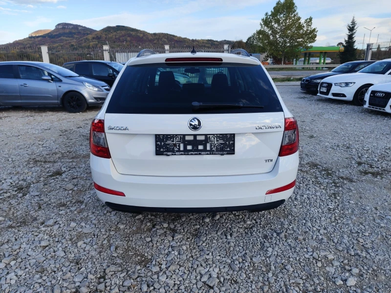 Skoda Octavia 1.6 дизел 105 коня, снимка 6 - Автомобили и джипове - 52195228