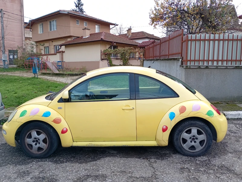 VW New beetle, снимка 2 - Автомобили и джипове - 52628342