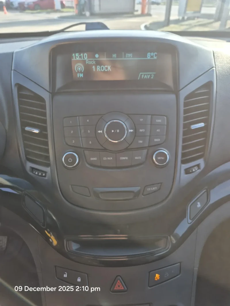 Chevrolet Orlando, снимка 7 - Автомобили и джипове - 52725266