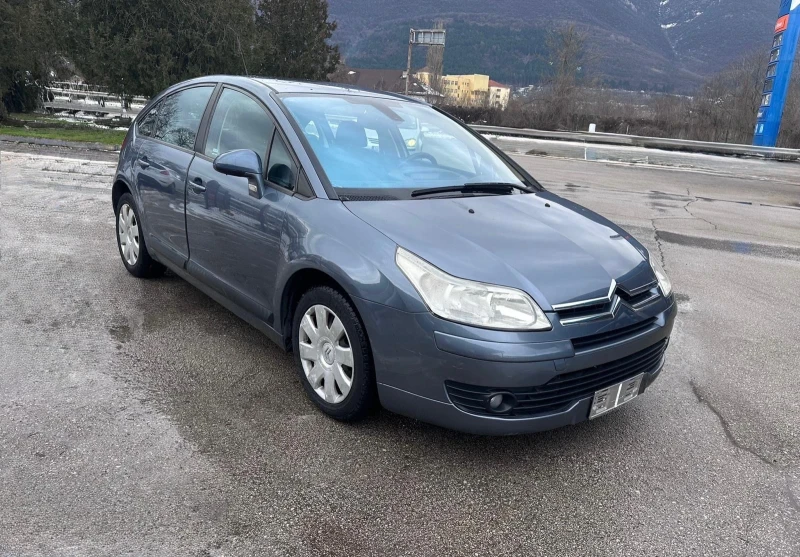 Citroen C4 1.4i - РЕАЛНИ КИЛОМЕТРИ - УНИКАТ, снимка 3 - Автомобили и джипове - 53095241