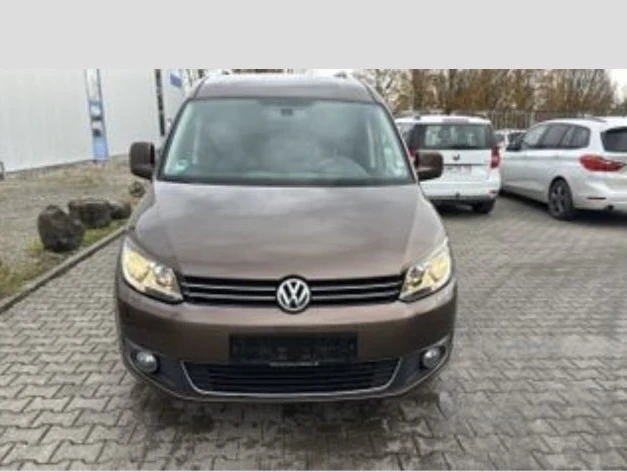 VW Caddy 2.0 Ecofuel Maxi фабричен метан 7 места Highline, снимка 2 - Автомобили и джипове - 52595871