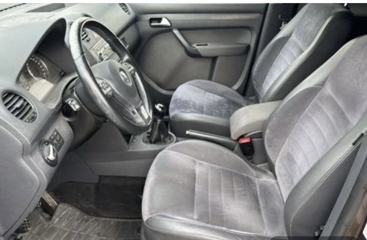 VW Caddy 2.0 Ecofuel Maxi фабричен метан 7 места Highline, снимка 11 - Автомобили и джипове - 52595871