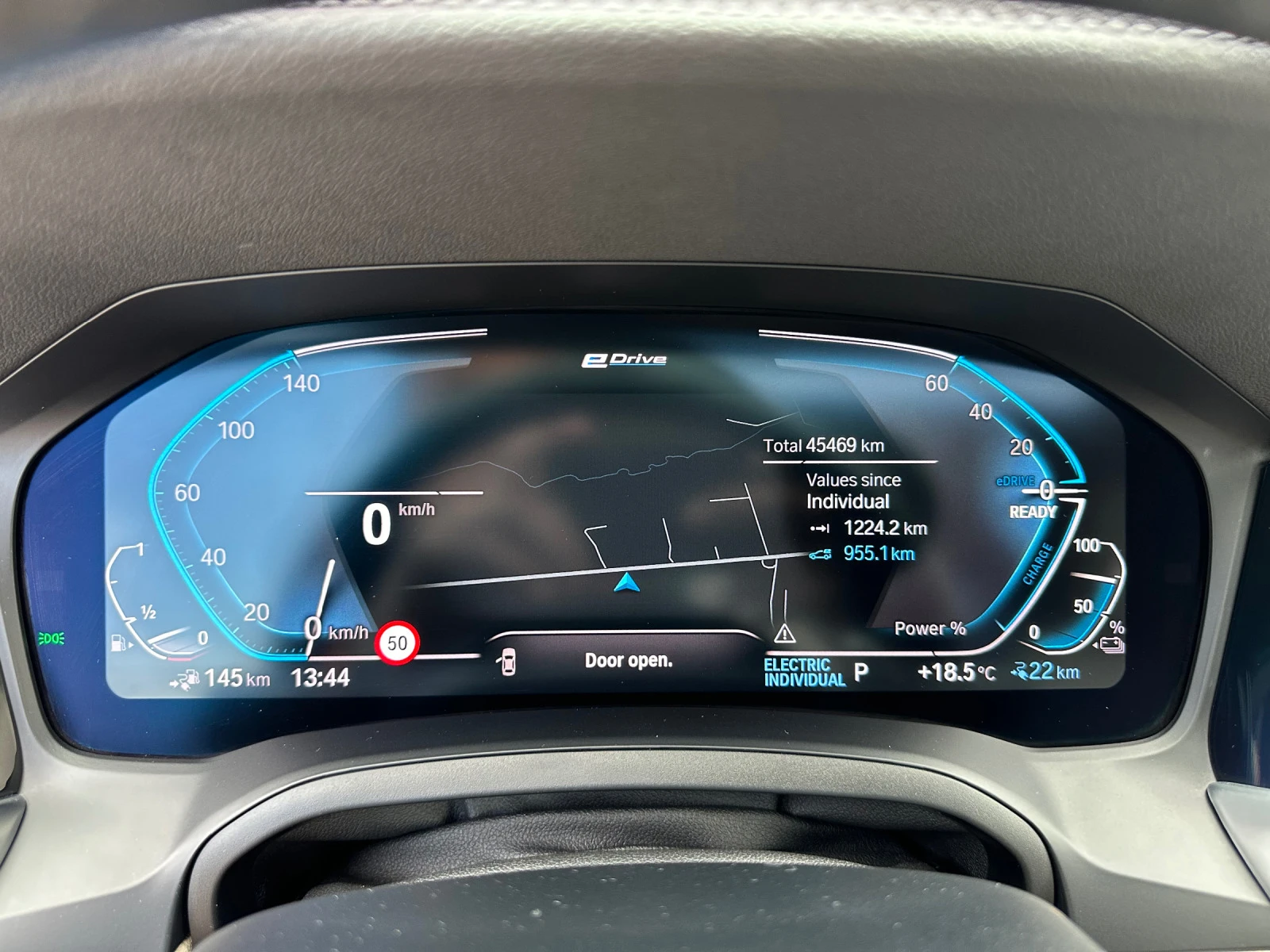 BMW 330 E-Drive, Plug-in Hybrid, * 45 469* Individual | Mobile.bg   13