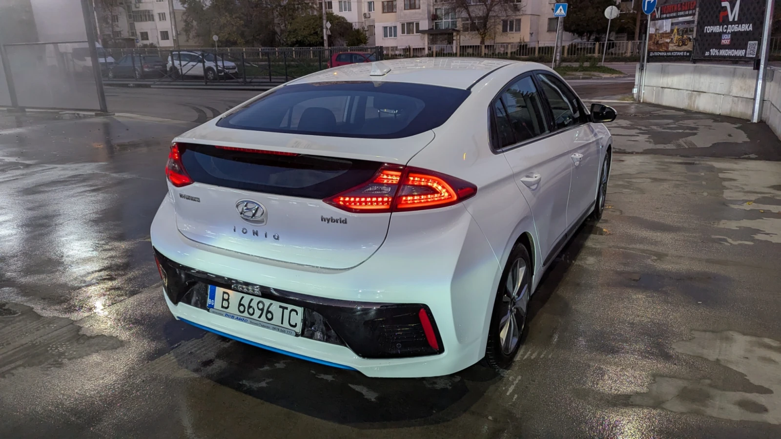 Hyundai Ioniq  - изображение 2