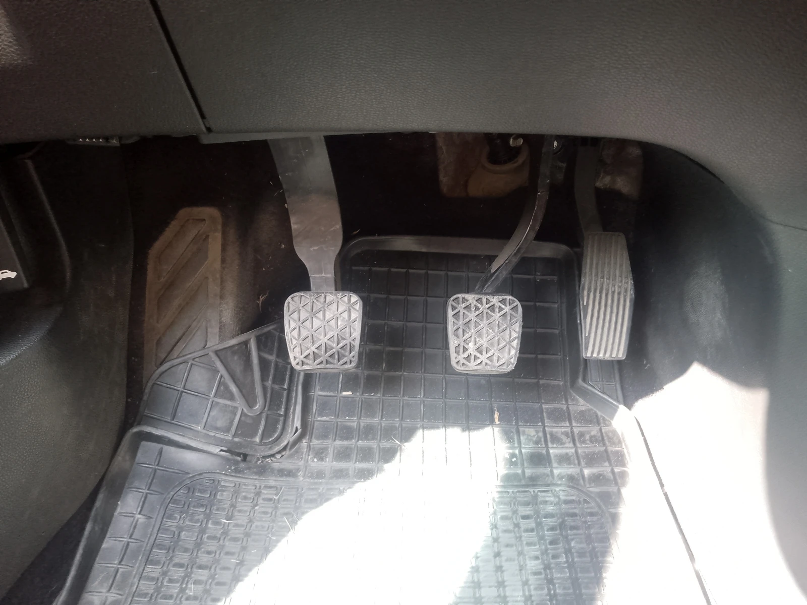 Opel Zafira  1, 6 / | Mobile.bg   15