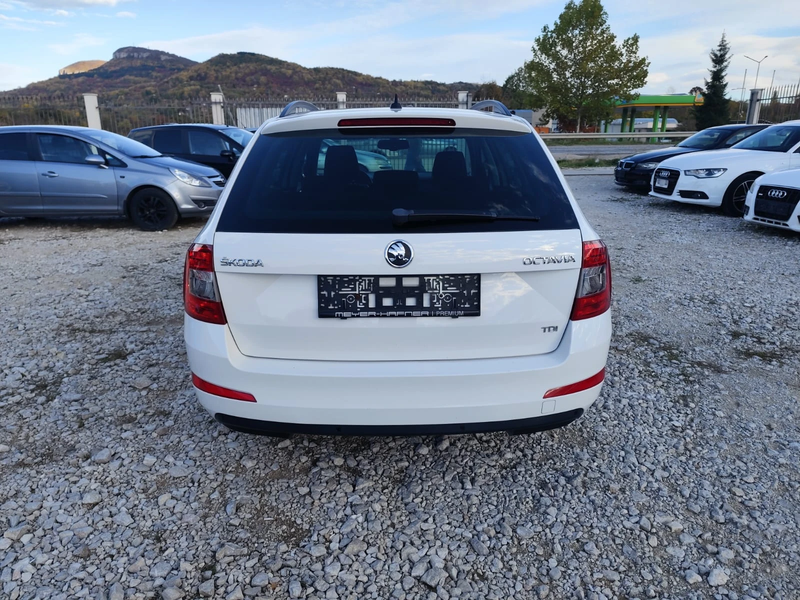 Skoda Octavia 1.6 дизел 105 коня - изображение 6