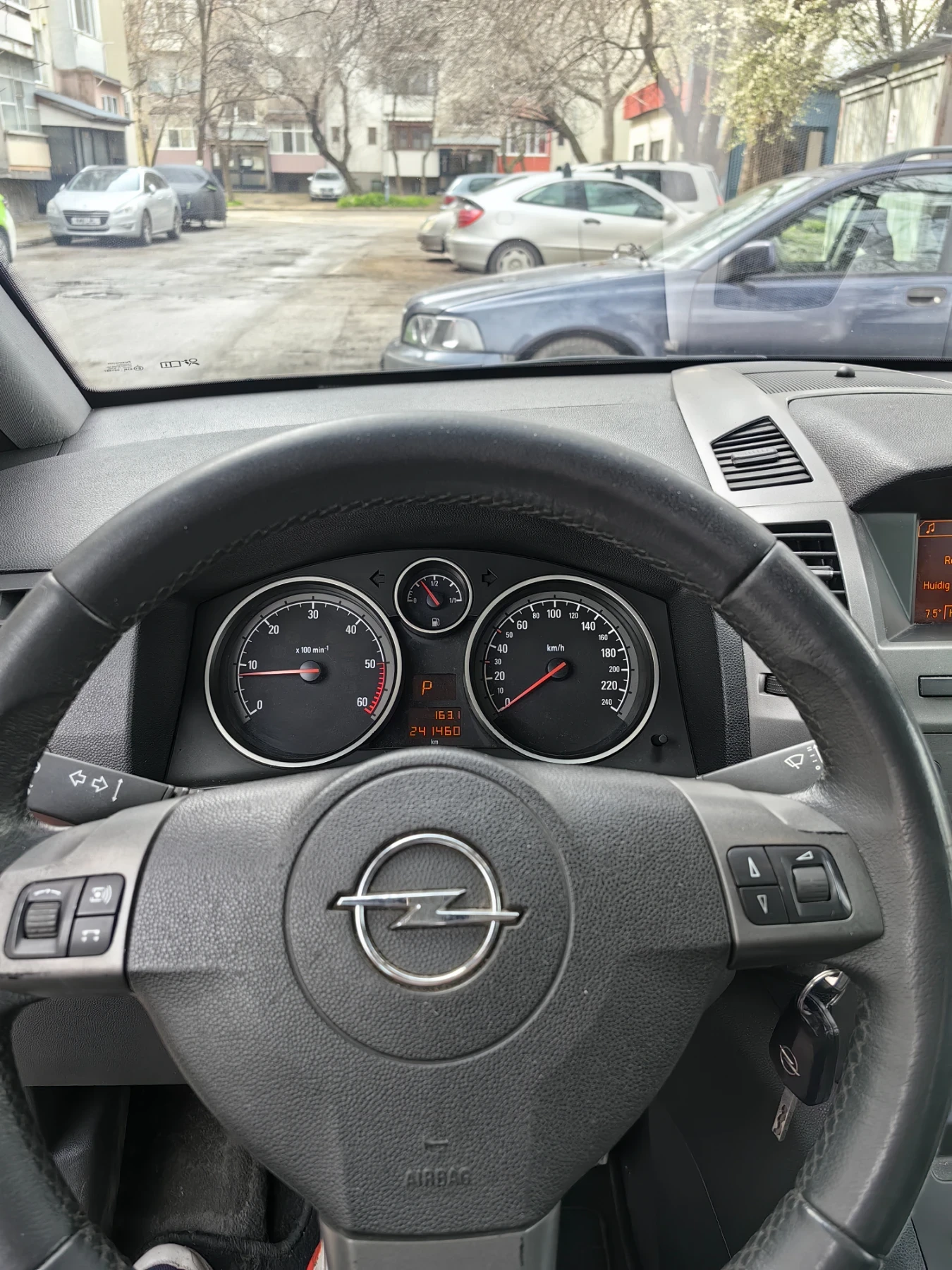 Opel Zafira COSMO, снимка 13 - Автомобили и джипове - 53907713